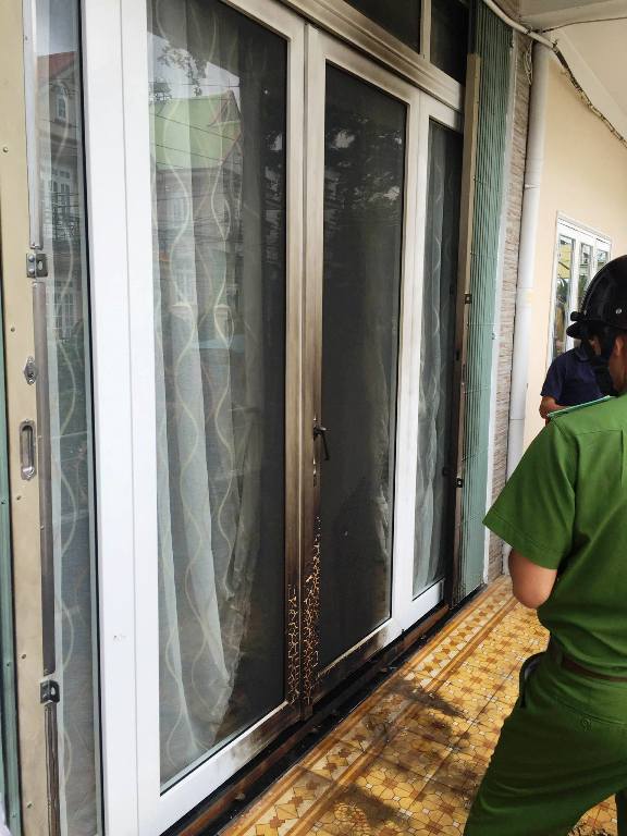 Đà Lạt: Mâu thuẫn việc làm ăn, phóng hỏa đốt chung cư