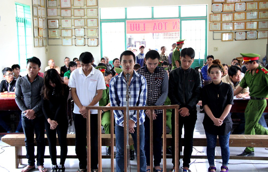 Bảo Lộc: Xét xử vụ hạ sát anh trai chủ quán bia