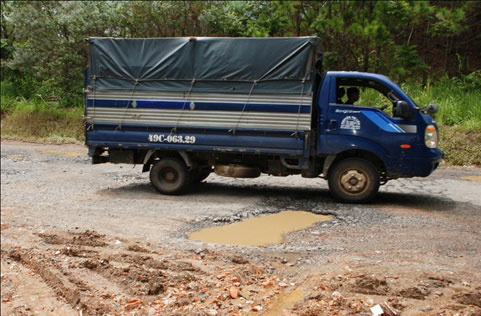 Đà Lạt: Cần nâng cấp đường đèo Mimosa