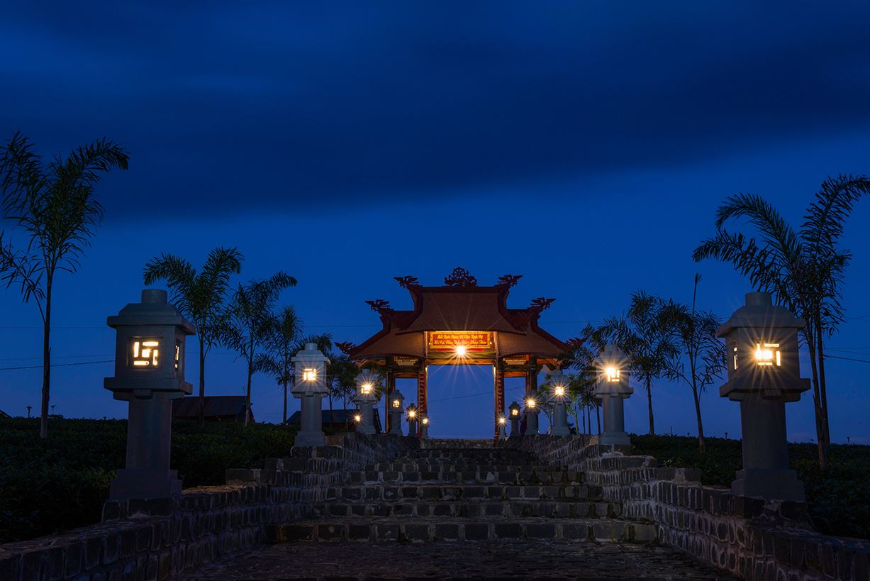 Đến Bảo Lộc dạo chơi chốn thần tiên Thác Tam Hợp – Chùa Di Đà