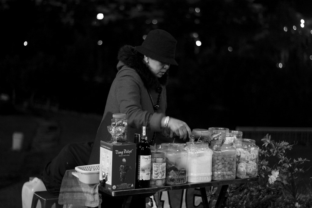 Quán cà phê bệt thu trăm triệu mỗi tháng ở Đà Lạt