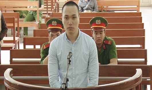 Đà Lạt: Đi tìm “thằng áo cam”, nhận 10 năm tù