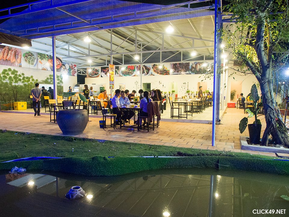 Bảo Lộc: Quán mới trong hẻm rộng thênh thang