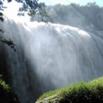 ru-nhau-oanh-tac-canh-cua-tran-gian-dang-sot-ran-ran-o-lam-dong-f6c62152636161829790407774