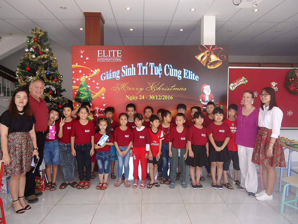 Bảo Lộc: Thú vị với “Rung chuông vàng” phiên bản tiếng anh tại Trung tâm Anh Ngữ Quốc tế ELITE