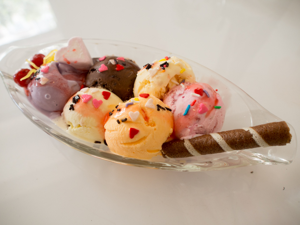 Bảo Lộc: Kéo cả hội chiến ngay kem tự chọn, đập tan cơn nóng