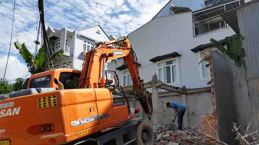 Chánh Thanh tra TP.Đà Lạt xây nhà trái phép: Cảnh cáo, buộc tháo dỡ nhà