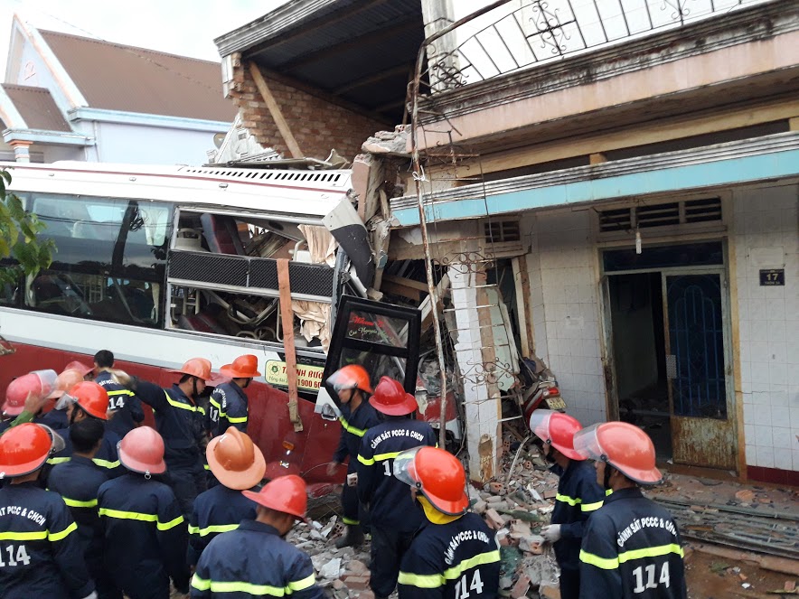 Lâm Đồng: Khởi tố vụ tai nạn nghiêm trọng làm hai người chết và nhiều người bị thương