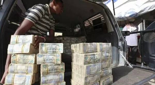 Quốc gia “nghèo” đến mức người dân chẳng có gì ngoài tiền