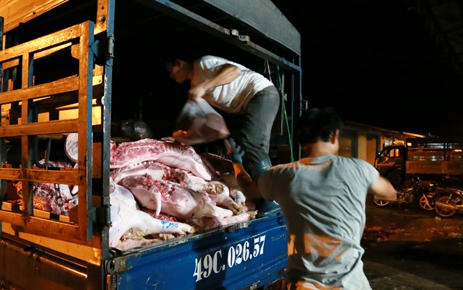 Nghịch lý giá thịt heo ở Lâm Đồng