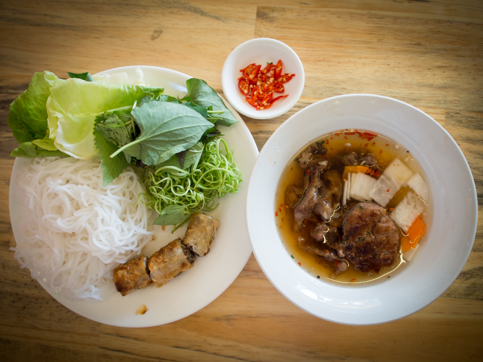 Món ăn Việt Nam khiến Obama tấm tắc khen ngợi nay đã có tại Bảo Lộc