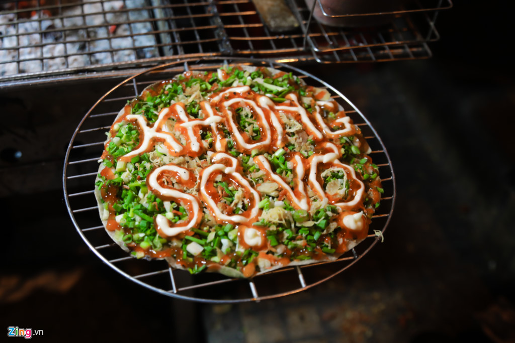 Bánh tráng nướng ‘không sợ vợ’ hóm hỉnh ở Đà Lạt
