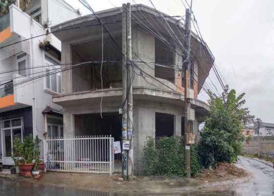 Xây dựng công trình sai phép, Chánh thanh tra Đà Lạt sang làm Phó trưởng Phòng Tư pháp