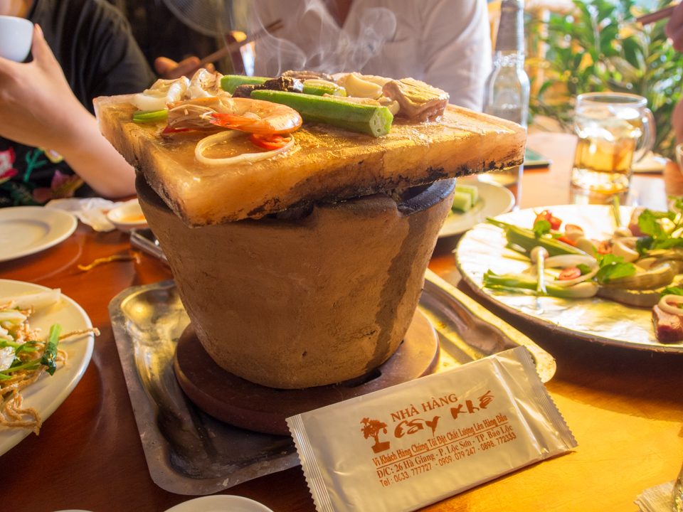 Thử ngay NƯỚNG ĐÁ MUỐI Himalaya độc nhất vô nhị tại Bảo Lộc