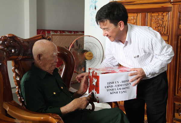 Lâm Đồng: Chiến sĩ cuối cùng trong đội Việt Nam Tuyên truyền Giải phóng quân qua đời ở tuổi 96