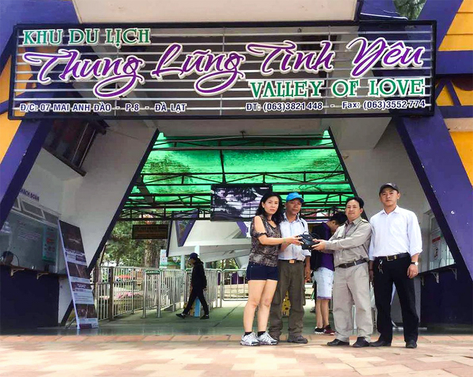 Đà Lạt: Du khách nhận lại 40 triệu đồng đánh rơi tại khu du lịch TTC World – Thung Lũng Tình Yêu