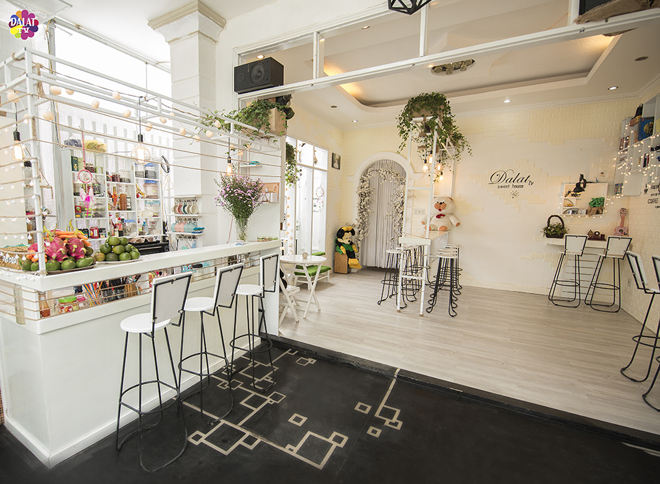 Đà Lạt: Check-in ngay quán cafe mới toanh, “ngàn góc sống ảo”