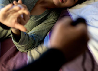 Lâm Đồng: Kéo hàng xóm vào phòng ngủ hiếp dâm