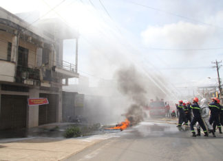 Diễn tập phòng cháy, chữa cháy tại khu dân cư TP Bảo Lộc