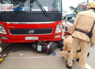 Đà Lạt: Xe khách cán cháu bé 8 tuổi tử vong tại chỗ