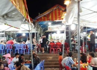 Đình chỉ quán ăn đánh du khách tại chợ đêm Đà Lạt