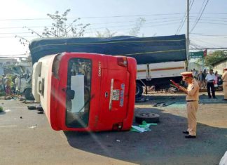 Đức Trọng: Tai nạn thảm khốc, 10 người thương vong