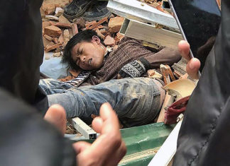 Đà Lạt: Sập tường đè lấp 3 công nhân đang tháo dỡ nhà