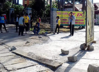 Đà Lạt: Nhiều người khiếm thị chấn thương từ những hòn đá “trên trời”