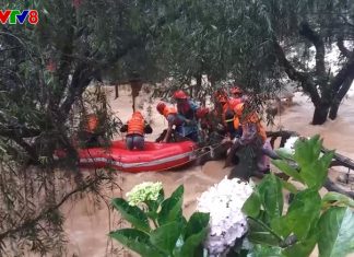 Đà Lạt: Cứu hộ thành công người đàn ông bị lũ cuốn trôi