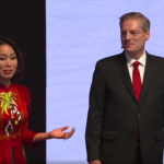 photo-12-1538471561902745337431