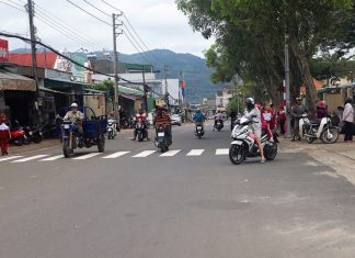 Bảo Lộc: Cần có phương án giảm tải cho đường vào Bệnh viện II Lâm Ðồng