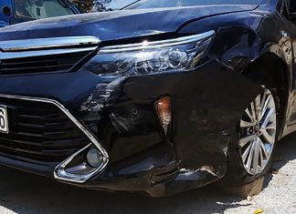 Lâm Đồng: Nhậu xong, cán bộ tòa án đi ô tô gây tai nạn rồi bỏ chạy