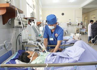 Đà Lạt: Hẹn nhau nói chuyện, 1 người bị đâm thấu tim