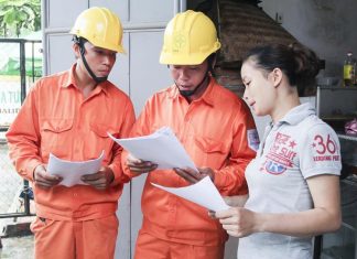 Thủ tướng chỉ đạo làm rõ việc tăng giá điện