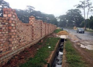 Đà Lạt: Thực hư thông tin Đồi thông hai mộ bị rào tường, bán vé tham quan