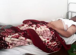 Lâm Đồng: Hỏi tuổi bố bạn nhậu, bị hất cả nồi lẩu vào mặt