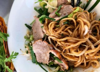 Bảo Lộc: Mách nước món ngon lạ miệng Hoành Thánh Mì Khô chính gốc người Hoa