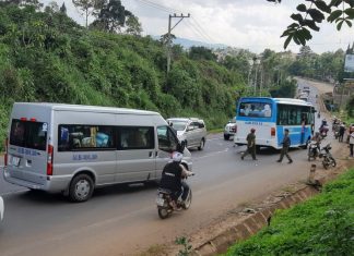 Lâm Đồng: Tông trực diện xe khách, người đi xe máy tử vong tại chỗ