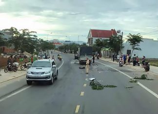 Lâm Đồng: Tông thẳng xe tải, tài xế taxi tử vong trên đường đi cấp cứu