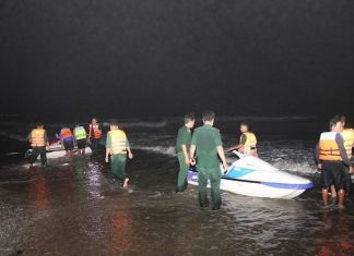 Đã tìm thấy 4 du khách Lâm Đồng chết đuối thương tâm khi tắm biển Phan Thiết