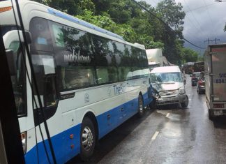 Tai nạn liên hoàn, đèo Bảo Lộc kẹt cứng nhiều giờ