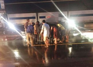 Đạ Huoai: Xe máy ngã ra đường, 1 học sinh bị xe tải cán tử vong