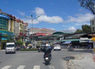 Xây bãi đậu xe đầu các tuyến đường vào TP. Đà Lạt để phục vụ Festival Hoa