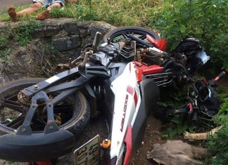 Lâm Đồng: Xe máy lao xuống cống thoát nước ven đường, 2 thanh niên thương vong