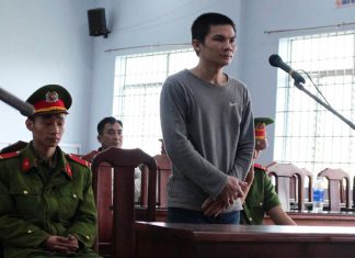 Bảo Lộc: Chồng dùng dao đâm liên tiếp vào người vợ, lãnh án 18 năm tù