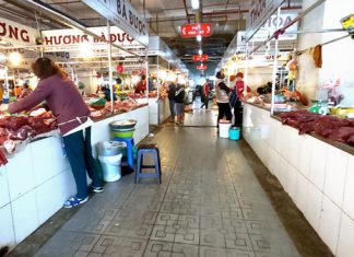 Đà Lạt: Thịt heo tăng giá – người mua quay lưng, người bán than trời