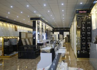 Bảo Lộc: Nhà máy Tôn Vạn Phúc khai trương showroom gạch men, thiết bị vệ sinh cao cấp, Tôn mát PU