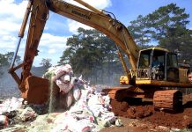 Bảo Lâm: Tiêu hủy gần 25 tấn phân bón không rõ nguồn gốc xuất xứ