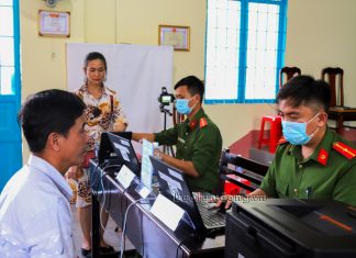 TP Bảo Lộc triển khai làm căn cước công dân gắn chíp điện tử lưu động