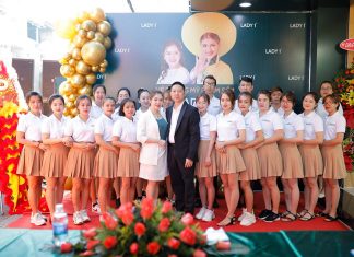 Check-in Showroom Lady 1 “Vui Hết Nấc – Nhận Quà Chất” tại Tuần Văn hoá Đà Lạt